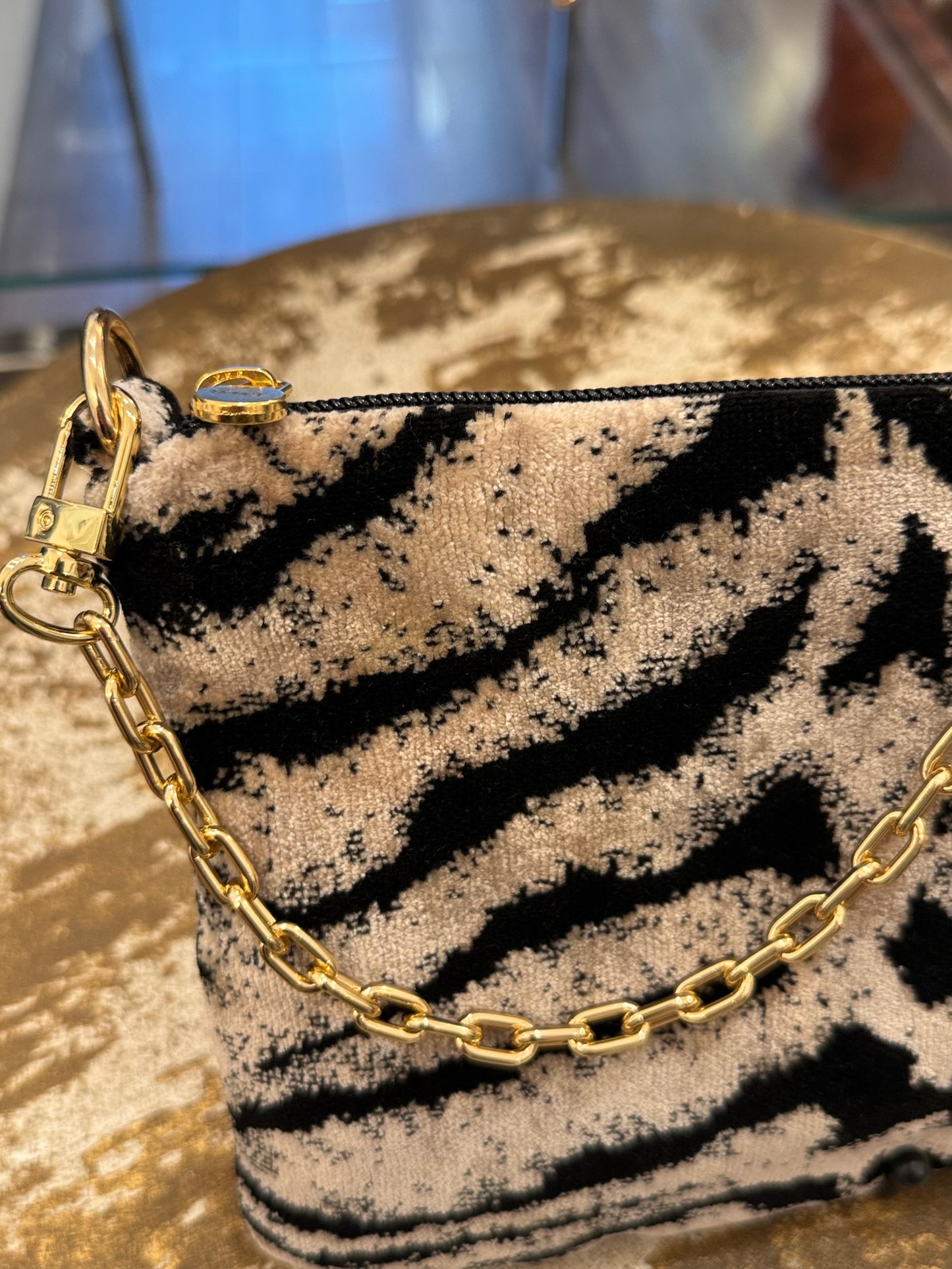 La Poshetta in velluto Jacquard animalier - Retro in velluto nero