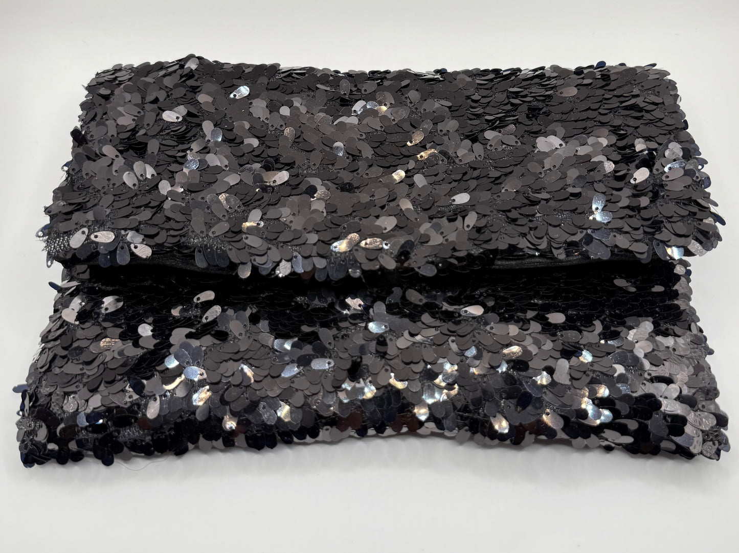 Clutch paillettes nere