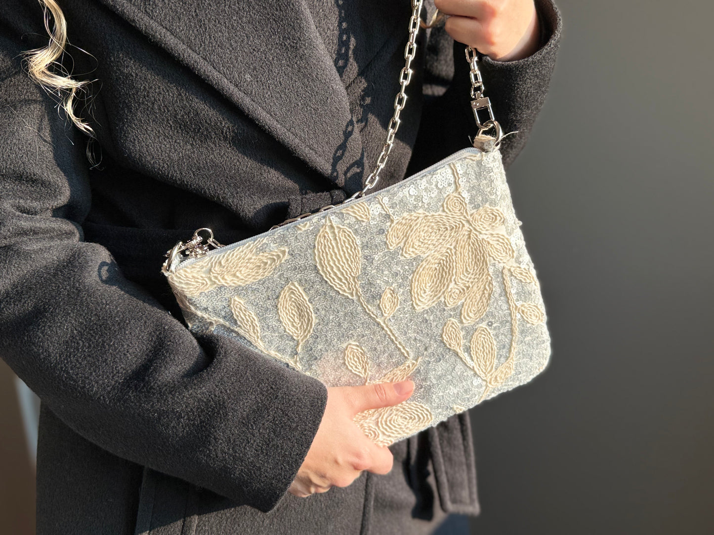 La Poshetta Jacquard paiellettes beige e grigio - Retro in velluto grigio