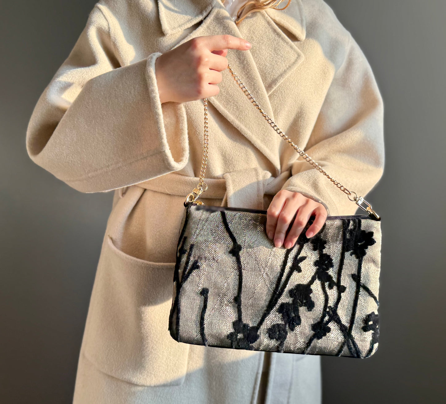 La Poshetta Jacquard oro e fiori neri in velluto - Retro velluto nero