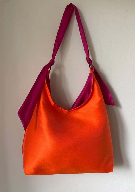 Angie Bag Mikado arancione con manico Twilly ciclamino regolabile