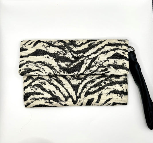 Clutch jacquard bianca e nera